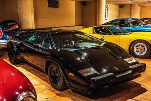 fontvieille, monaco - jun 2017 zwarte lamborghini countach 1986 foto