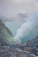 kawah ijen vulkaan in Oost-Java, Indonesië foto