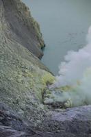 kawah ijen vulkaan in Oost-Java, Indonesië foto