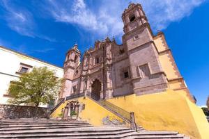 mexico, schilderachtige zacatecas-katholieke kerken in het historische stadscentrum, de kathedraal van Santo Domingo foto