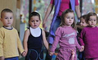 voorschoolse kinderen foto