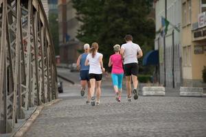 mensen groep joggen foto