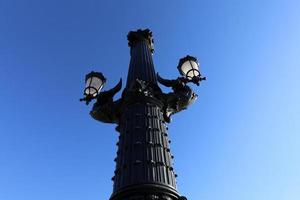 tel aviv 22 juli 2021. lantaarn - een apparaat om 's nachts de straat te verlichten. foto
