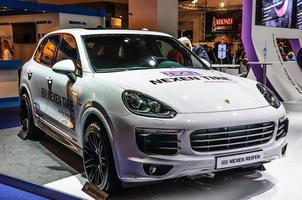 Frankfurt - september 2015 porsche cayenne gepresenteerd Bij iaa internationaal foto