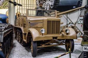 sinsheim, Duitsland - mai 2022 leger zand sd.kfz. 7 sonderkraftfahrzeug speciaal gemotoriseerd voertuig foto