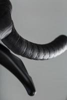 stuurinrichting wiel kronkelend met rem omgaan met van een weg fiets detailopname foto