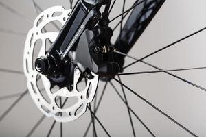 fiets rem rotor met hydraulisch snelweg remmen systeem detailopname foto