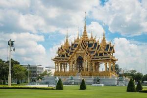 barom mangalanusarani paviljoen in de Oppervlakte van ananta samakhom troon hal een van de iconisch mijlpaal van Bangkok, Thailand. foto