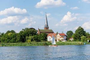 gelauw, Brandenburg Duitsland 23.07.2018 de dorp kerk van geltow in Brandenburg foto