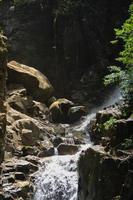 mooi landschap visie in de Woud Bij namtok phlio nationaal park chanthaburi Thailand. de meest beroemd van waterval Bij chantaburi. foto