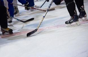 ijs hockey speler in actie foto