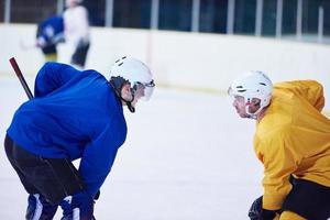 ijs hockey speler in actie foto