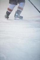 ijs hockey speler in actie foto