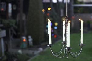 kaarsen in de tuin foto