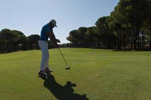 golf speler raken schot foto