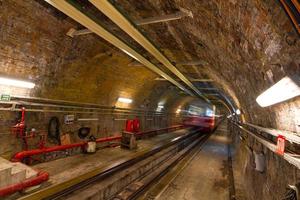 oude tunnellijn van karakoy naar istiklal street, istanbul foto