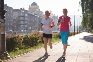 vrouw vrienden jogging foto