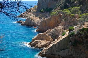 robuust kust, middellandse Zee kust in de Catalaans costa bravoure, sant feliu de guixolen foto