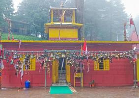 tempel in heuvel vrij downloaden foto