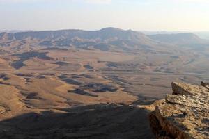 mitzpe ramon Israël november 1, 2019. ramon krater is een erosie krater in de negev woestijn in zuidelijk Israël. foto