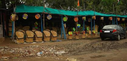 zitplaatsen stoelen op te slaan in Rajasthan foto