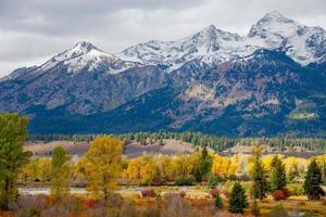 schilderachtig uitzicht op het nationale park Grand Teton foto