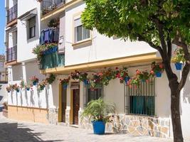 estepona, Andalusië, Spanje - mei 5. straat tafereel in Estepona Spanje Aan mei 5, 2014 foto