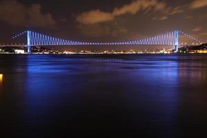 Bosporus-brug, Istanbul, Turkije foto