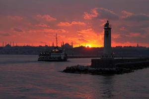 zonsondergang in Istanbul foto