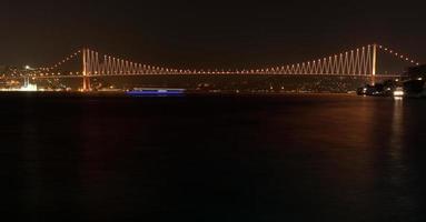 Bosporus-brug, Istanbul, Turkije foto