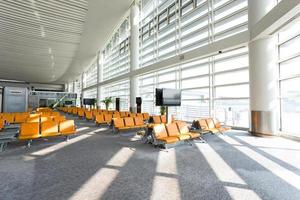 moderne luchthaven wachthal interieur foto