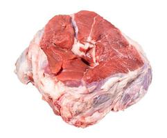 rauw stuk van halal rundvlees schacht geïsoleerd Aan wit foto
