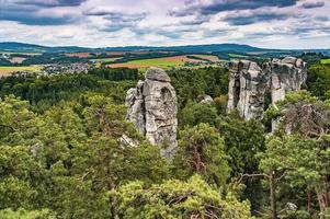 landschap met rotsen van Tsjechisch republiek foto