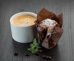 koffie met muffin foto