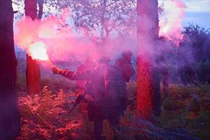 leger soldaten in veld- foto