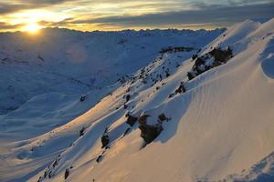 berg sneeuw zonsondergang foto