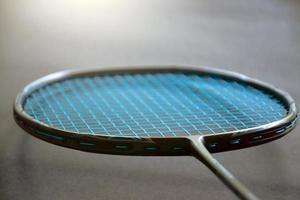 badminton shuttles en badminton rackets foto