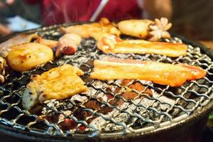 Koreaanse barbecue gegrilde bulgogi foto