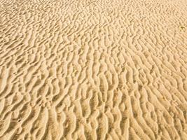 oppervlakte van geel zand strand le touquet foto