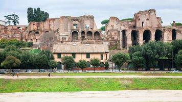 visie van domus severiana en circus maximus in Rome foto