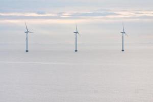 offshore wind boerderij vroeg ochtend- foto