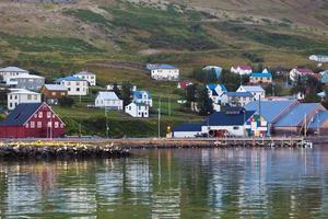 de stad- van siglufjordur, de noordelijk een deel van IJsland foto