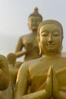 Boeddha en discipelen foto