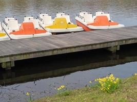 Bij de meer in de buurt Borken foto