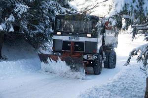 Zweden, 2022 - sneeuw vrachtauto visie foto