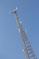 een telecommunicatieverbinding toren foto