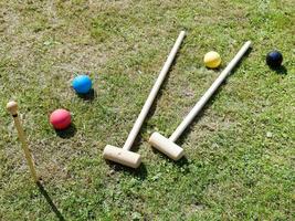 spel van croquet Aan groen gazon foto