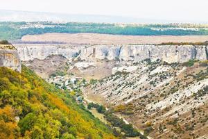 visie van kloof ashlama-dere in Krim bergen foto