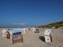 Bij de strand van spiekeroog foto