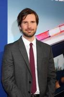 los angeles, 7 aug - jon lajoie bij de première van let s be cops in de arclight hollywood theaters op 7 augustus 2014 in los angeles, ca foto